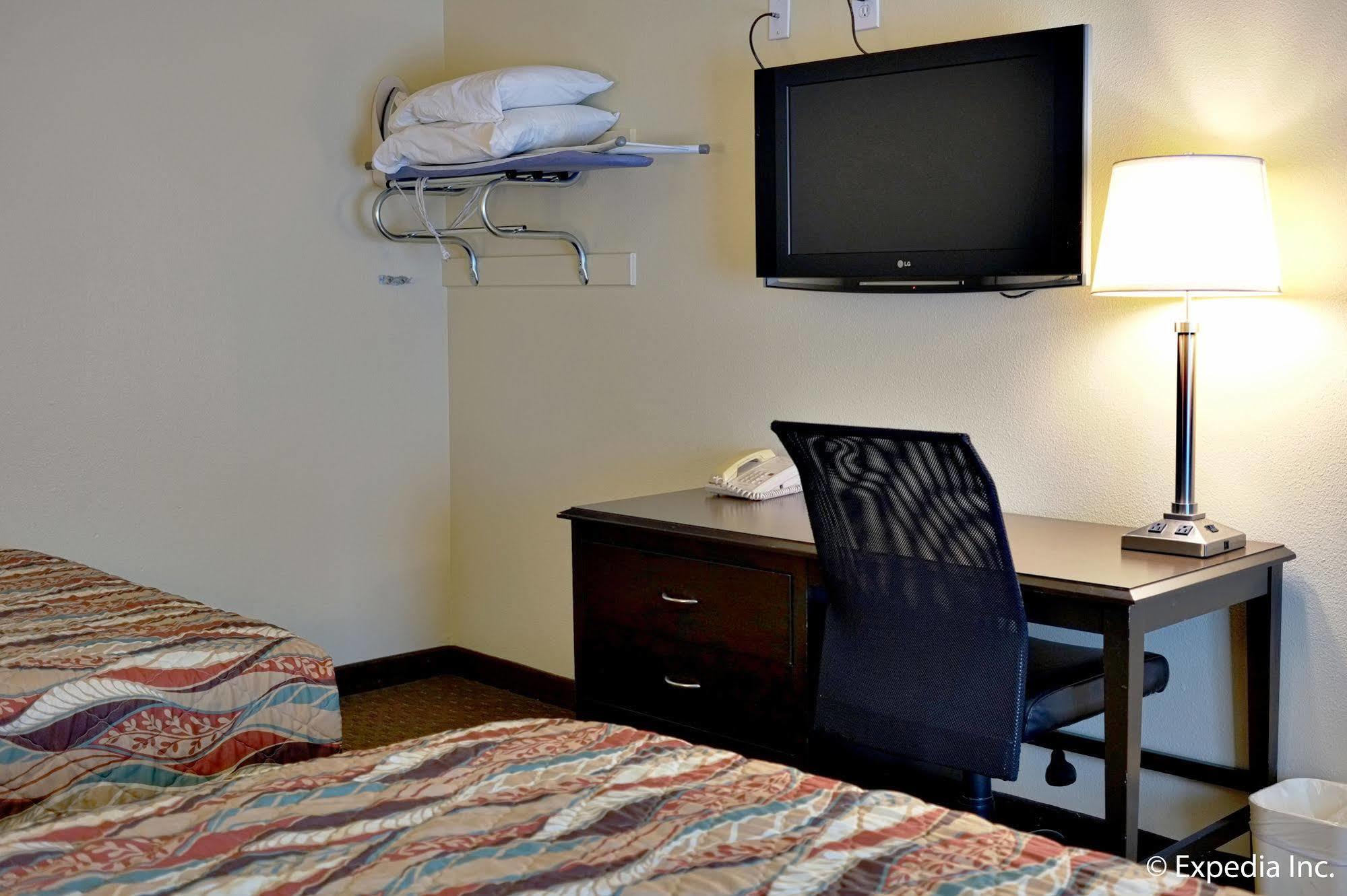 Lemon Heights Inn Тастин Экстерьер фото