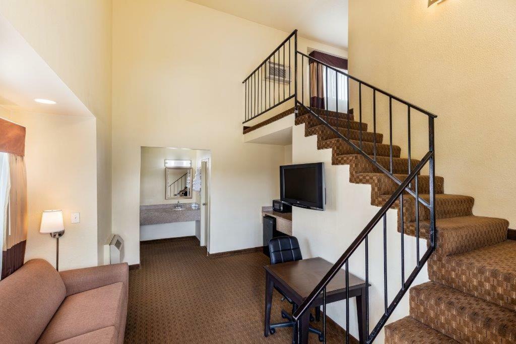 Lemon Heights Inn Тастин Экстерьер фото